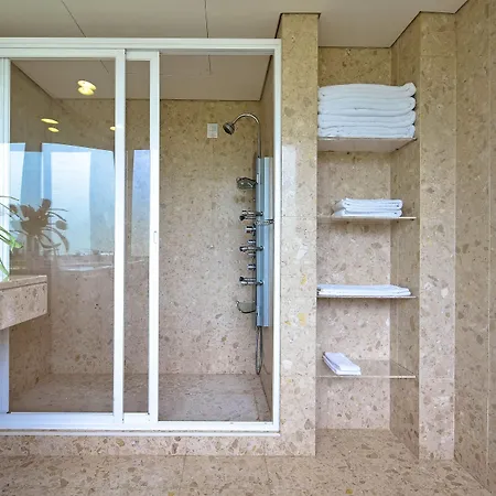 Pure - Termal Hotell